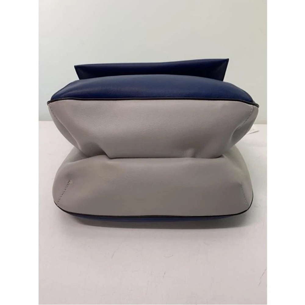 Chloe Black and Navy Shoulder Bag - Picture 4 of 8